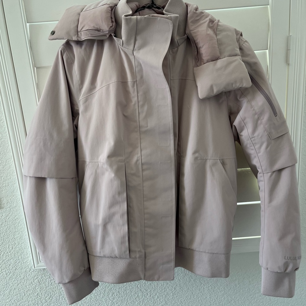 Lululemon Athletica Women's Gray Ski Jacket